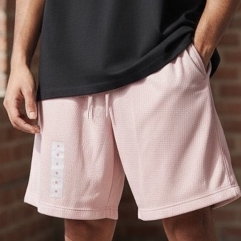 Amongst Others Mens Pink Waffle Knit Drawstring Gym Sweat Shorts Loungewear M - Picture 3 of 11